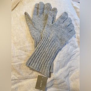Cashmere JCrew Mittens with Touch-screen feature in Light Gray